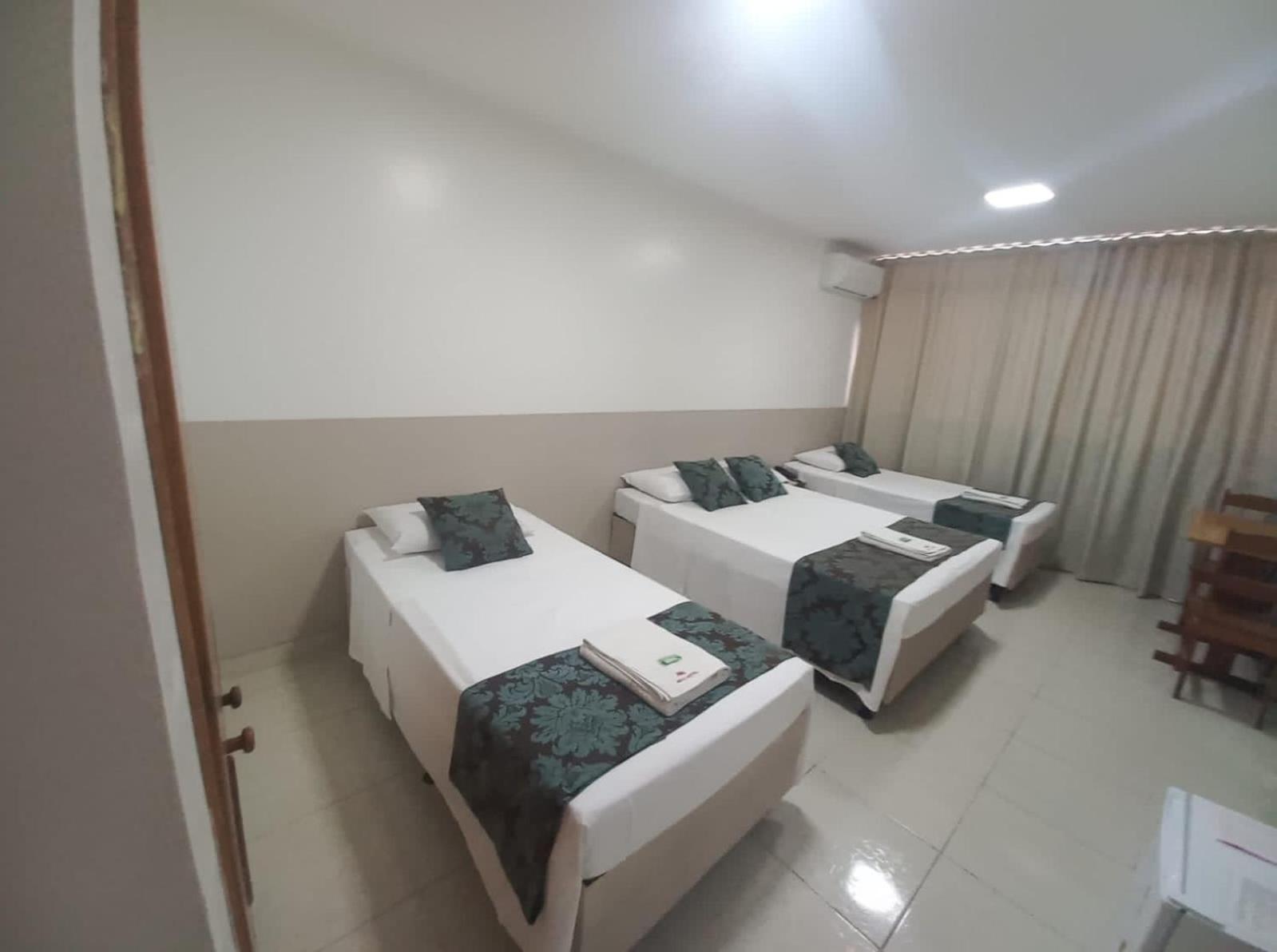 Max Hotel Нуклео-Бандейранти Экстерьер фото