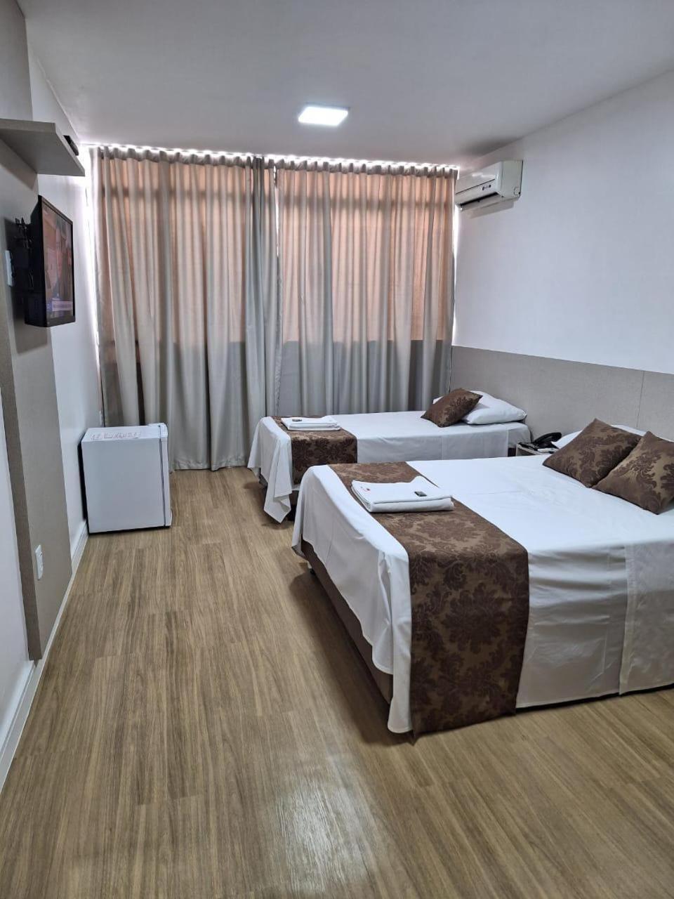 Max Hotel Нуклео-Бандейранти Экстерьер фото