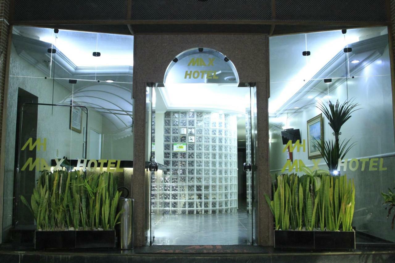 Max Hotel Нуклео-Бандейранти Экстерьер фото